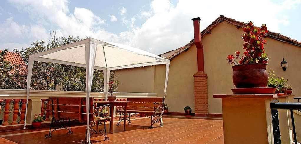 Hotel Boutique La Posada سوكر المظهر الخارجي الصورة